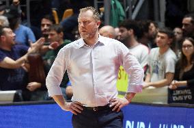 BASKET - Serie A2 - Fortitudo Bologna vs Sella Cento