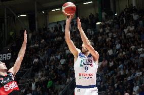 BASKET - Serie A2 - Fortitudo Bologna vs Sella Cento