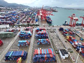 Lianyungang Port Cargo Throughput Growth