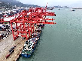 Lianyungang Port Cargo Throughput Growth