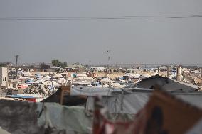 Planes Deliver Humanitarian Aid - Gaza