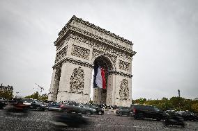 The Arc de Triomphe in Paris FA