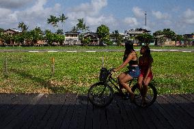 Daily Life In Afuá In The Brazilian Amazon