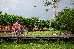 Daily Life In Afuá In The Brazilian Amazon