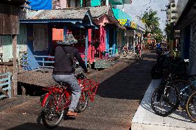 Daily Life In Afuá In The Brazilian Amazon