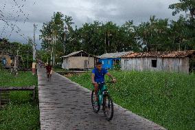 Daily Life In Afuá In The Brazilian Amazon