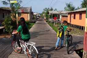 Daily Life In Afuá In The Brazilian Amazon