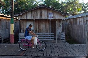 Daily Life In Afuá In The Brazilian Amazon