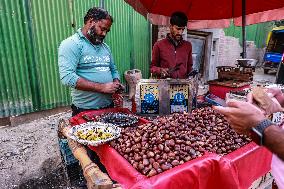 Daily Life In Kashmir