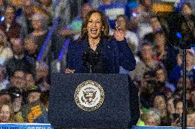 Democratic Presidential Candidate Kamala Harris Campaigns Across Wisconsin