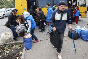 Civilians evacuated from region arrive in Kharkiv