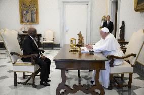 Pope Francis Meets President Of The Republic Of Liberia - Vatican