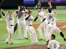 Baseball: Hawks book Japan Series spot