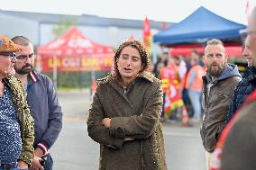 Marine Tondelier Visited Sanofi's Site - Lisieux