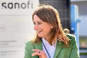 Marine Tondelier Visited Sanofi's Site - Lisieux