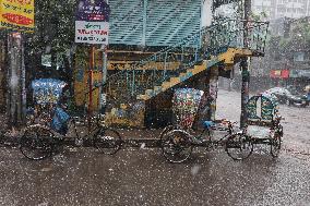 Rain In Dhaka