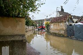 Essonne Threatened By New Floods - France