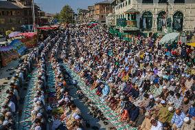 Death Anniversary Of Sheikh Syed Abdul Qadir Jeelani In Srinagar