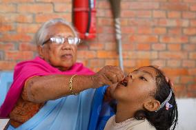 Nepal Administers "Vitamin-A" And De-worming Capsules To Children