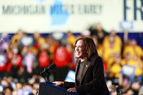 Kamala Harris Tim Walz US Presidential Campaign Rally in Michigan