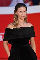 ''Fino Alla Fine'' - Red Carpet - The 19th Rome Film Festival