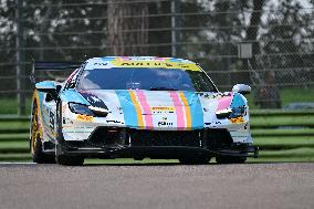 MOTORI - Ferrari Challenge - Ferrari challenge WORLD FINALS 2024