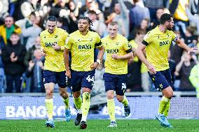 Oxford United FC v West Bromwich Albion FC - Sky Bet Championship