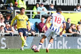 Oxford United FC v West Bromwich Albion FC - Sky Bet Championship