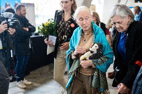 Jane Goodall at UNESCO - Paris