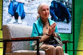 Jane Goodall at UNESCO - Paris