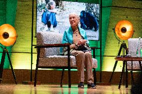 Jane Goodall at UNESCO - Paris