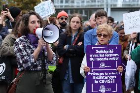 Rally in front of the court against sexual violence - Paris