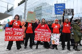 Rally in front of the court against sexual violence - Paris