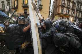 Protesters And Police Clash As G7 Security Summit - Naples