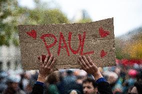 Several Hundred Demonstrators In Paris To Pay Tribute To Cyclist Paul Varry