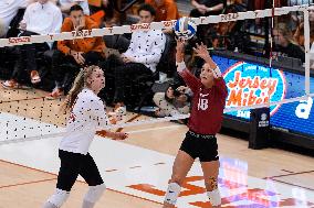 VOLLEY - Evento - NCAA - Texas Women vs Arkansas Women