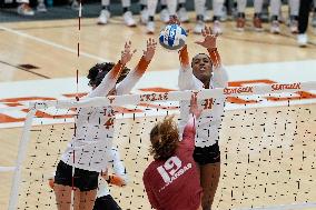 VOLLEY - Evento - NCAA - Texas Women vs Arkansas Women