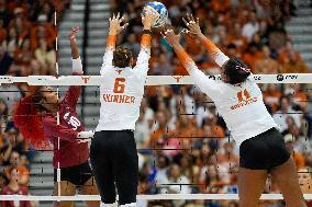 VOLLEY - Evento - NCAA - Texas Women vs Arkansas Women