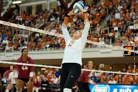 VOLLEY - Evento - NCAA - Texas Women vs Arkansas Women