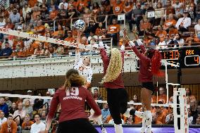 VOLLEY - Evento - NCAA - Texas Women vs Arkansas Women