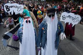 Zombie March In Mexico