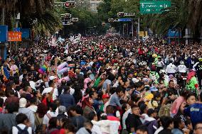 Zombie March In Mexico