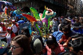 Tour Of Monumental Alebrijes And International Day Against Breast Cancer In Mexico