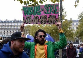 Rally In Tribute To The Killed Cyclist - Paris