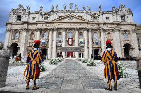 Pope Francis Leads Canonization Mass - Vatican