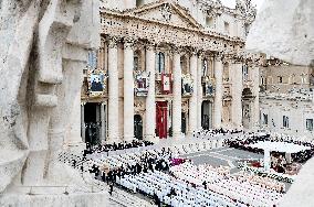 Pope Francis Leads Canonization Ceremony