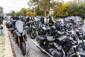 Demonstration of bikers against the passage of the ring road at 50 km/h - Paris