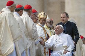 Pope Francis Leads Canonization Mass - Vatican