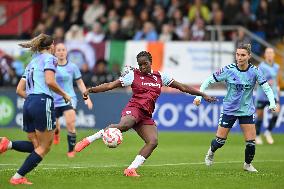 West Ham United v Arsenal - Barclays Women's Super League