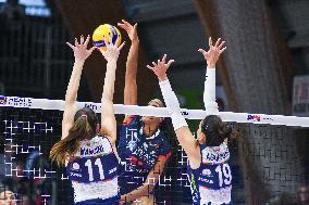 Italian Women's Serie A1 Tigotà Volleyball: Day 3 - Reale Mutua Fenera Chieri '76 V Il Bisonte Firenze